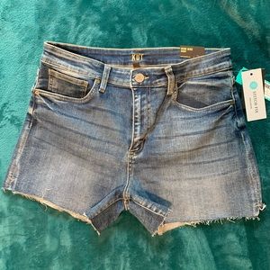 Kut From The Kloth Kurtis High Rise Short